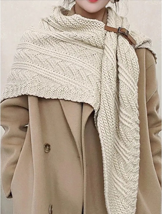 Knitted Cape w/ Buckle Detailing